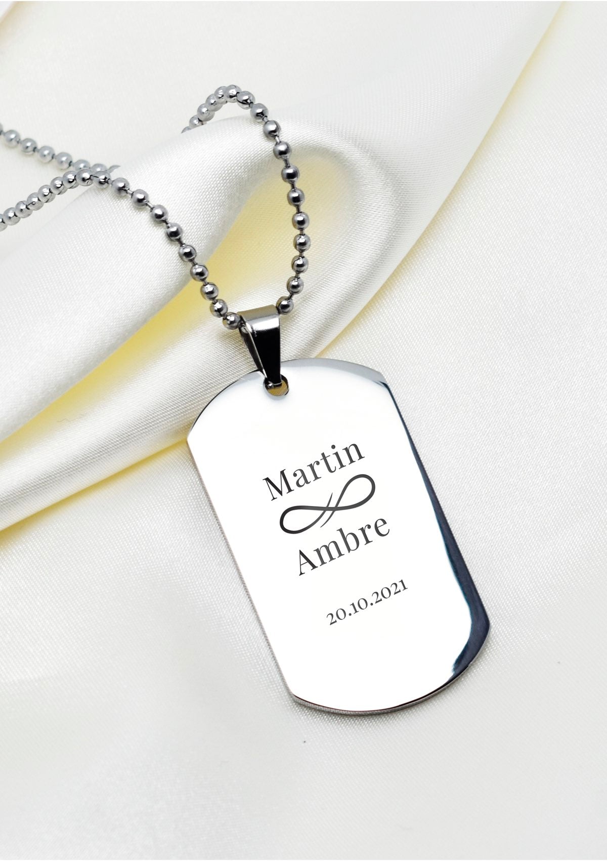 Lovers Pendant - Silver