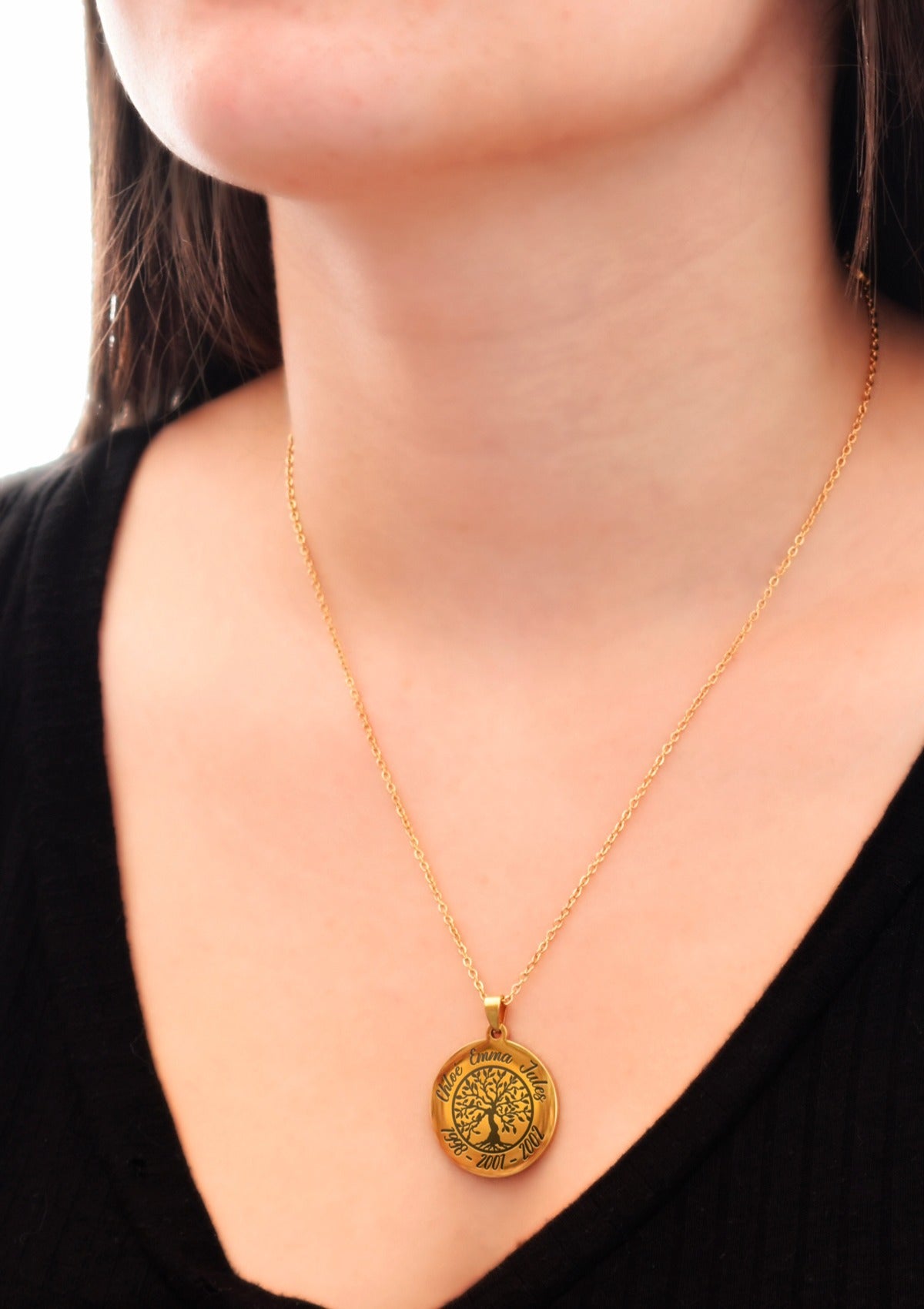 collier arbre de vie prénoms et dates doré