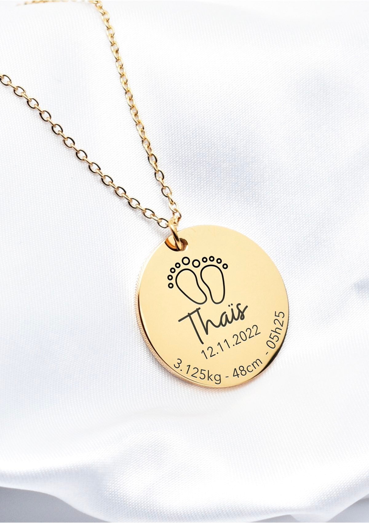 collier doré personnalisé pour bébé empreinte