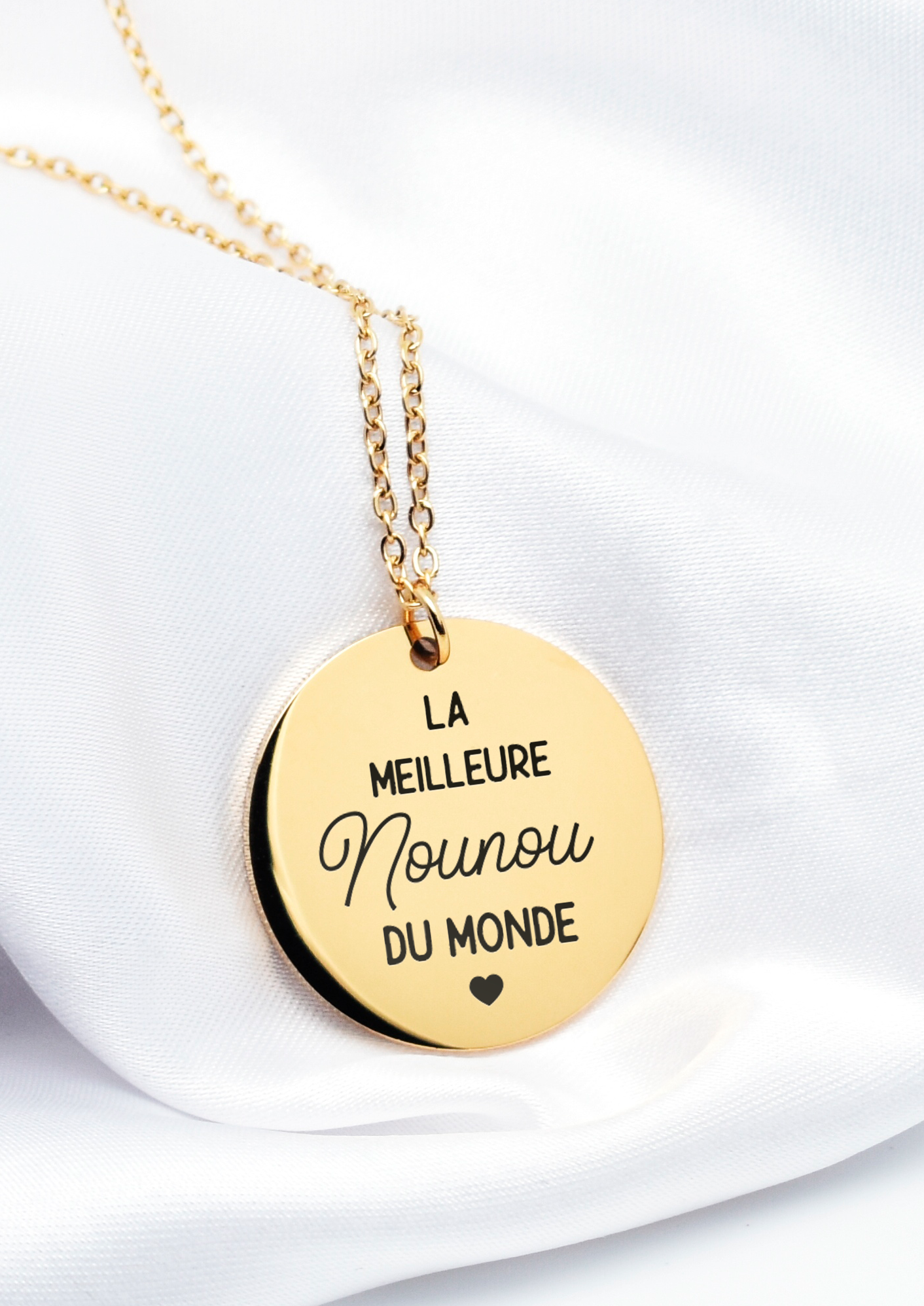 collier meilleure nounou du monde doré