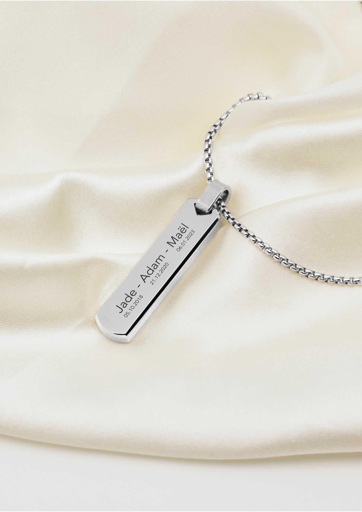 Collier Elégance pour Homme - Naissance