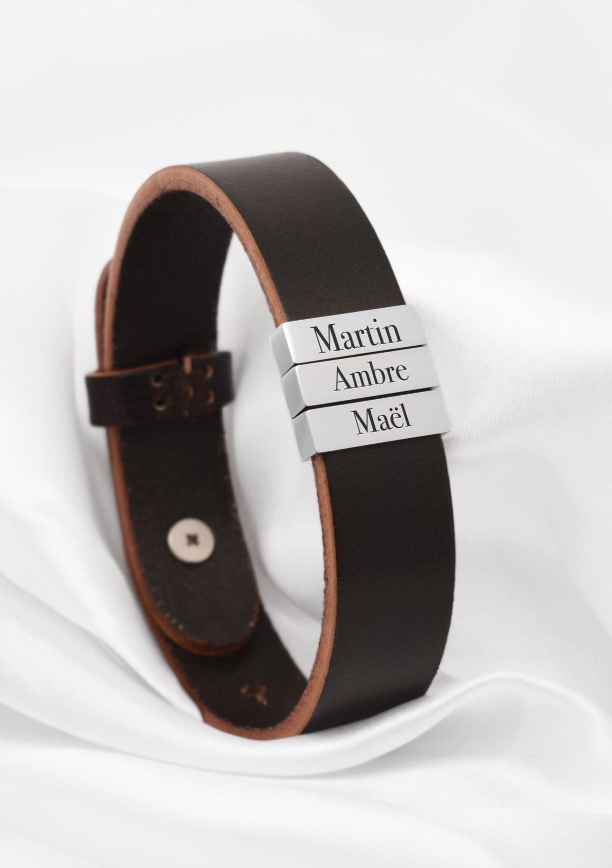 bracelet cuir personnalisable trois plaques