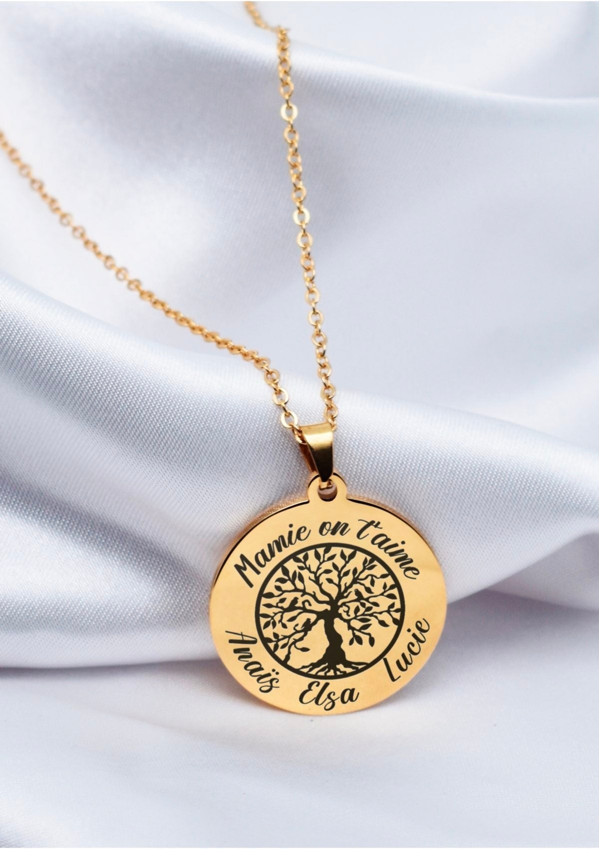 collier arbre de vie mamie on t'aime personnalisé avec prénoms