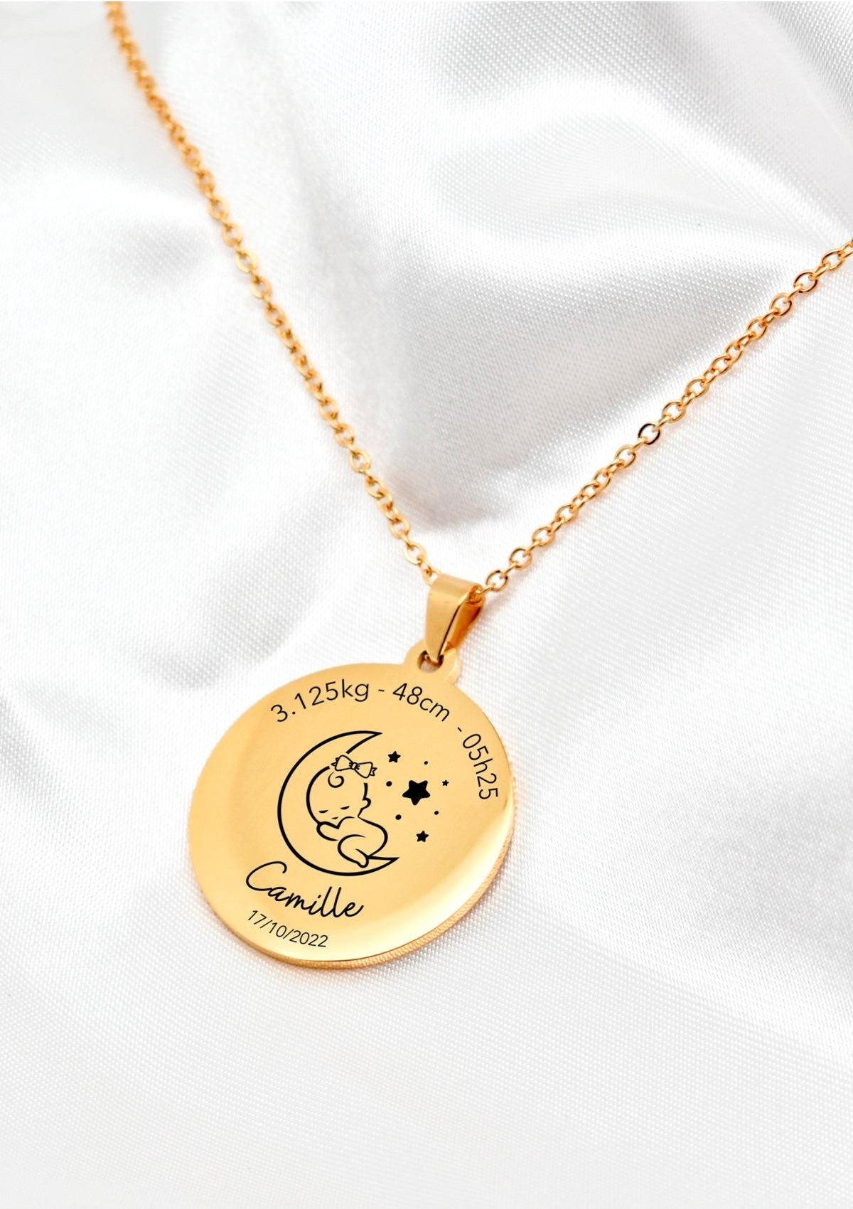collier de naissance personnalisé petite lune fille