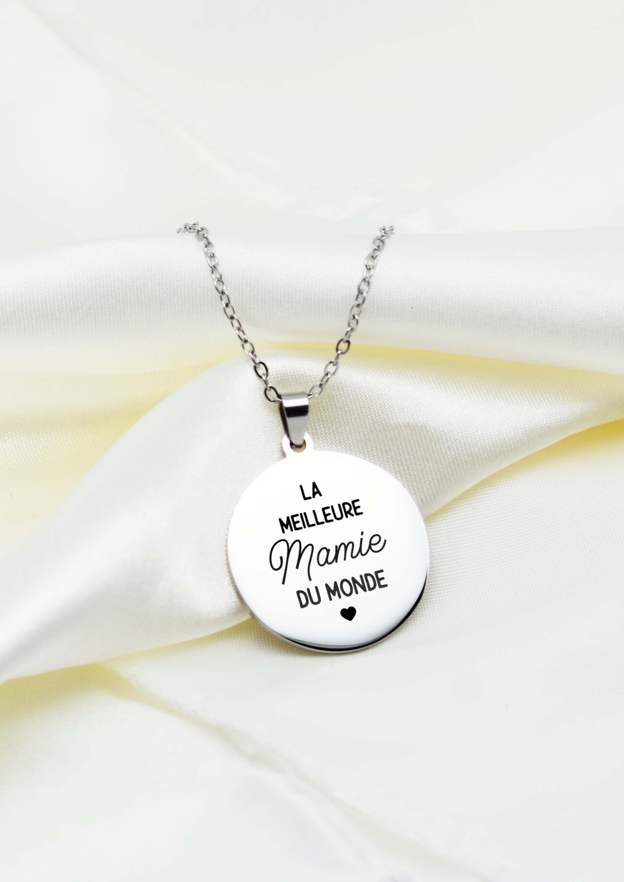 collier meilleure mamie du monde argenté